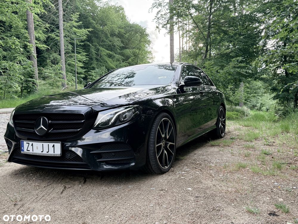Mercedes-Benz Klasa E 220 d 4-Matic 9G-TRONIC - 8