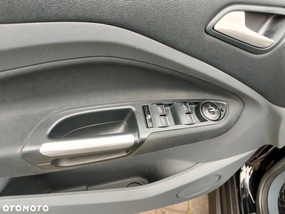 Ford Grand C-MAX 2.0 TDCi Edition - 19