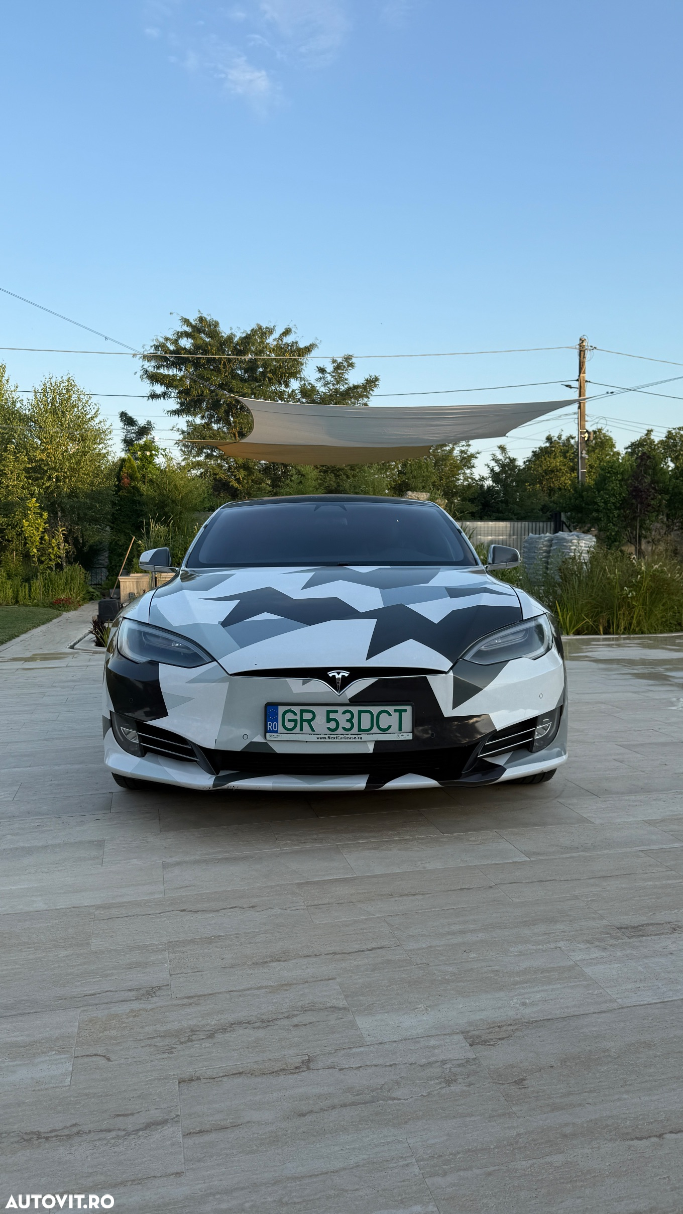 Tesla Model S Performance - 17