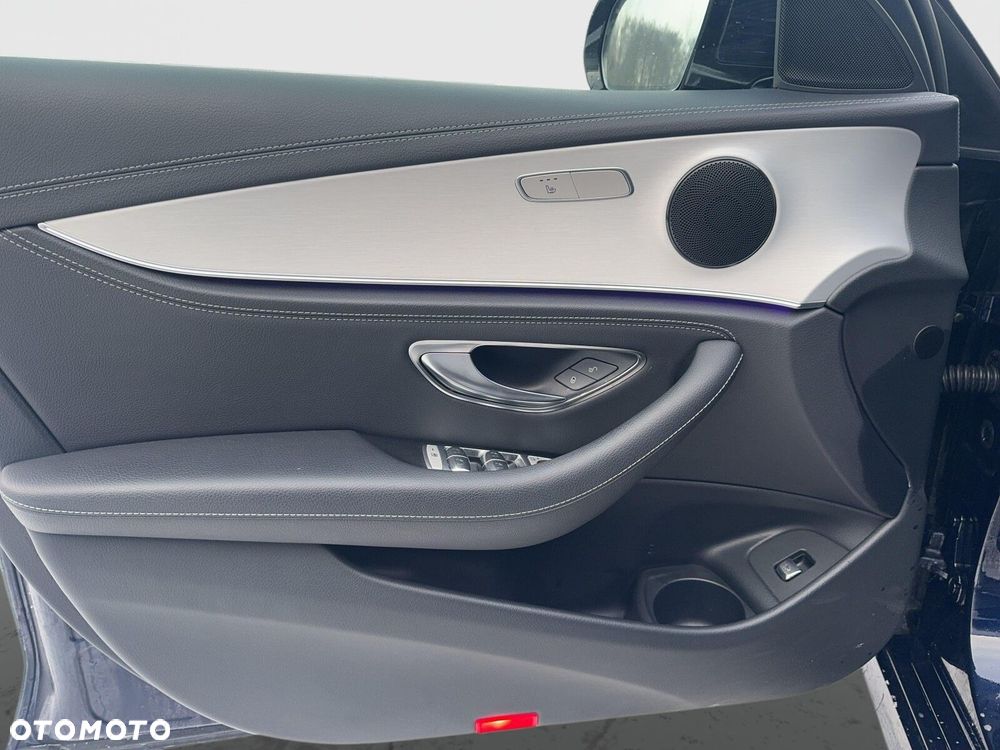 Mercedes-Benz Klasa E 220 d 4-Matic AMG - 21