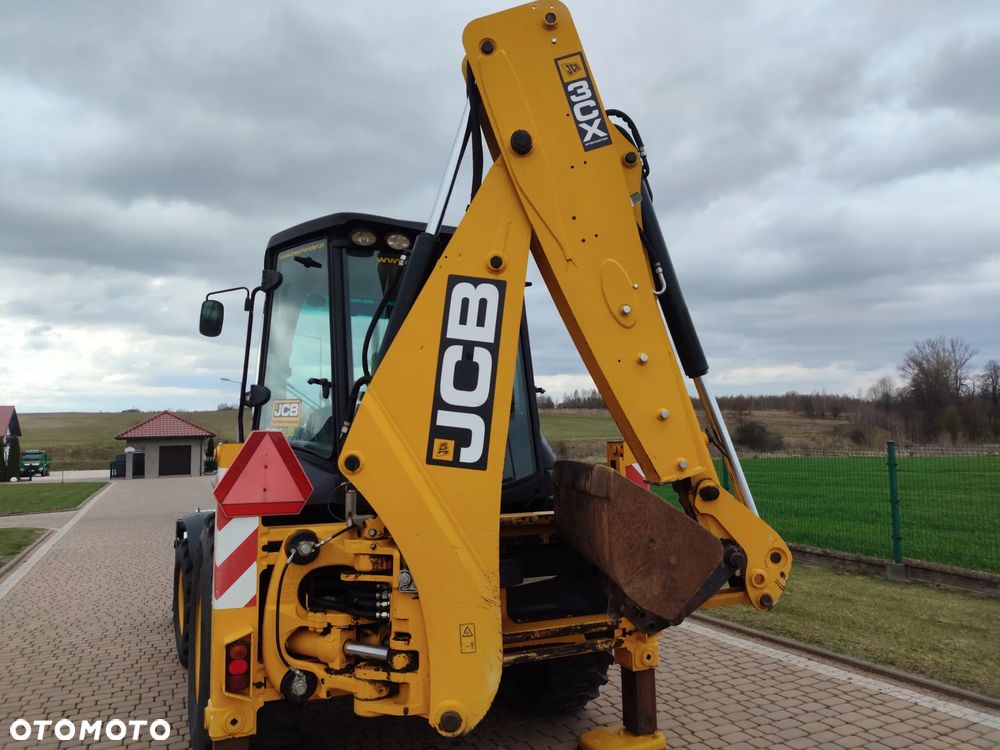 JCB JCB 3CX CONTRAKTOR / bez DPF I ADBLUE / JOYSTICK / SALONOWA / 2300 MTG / - 4