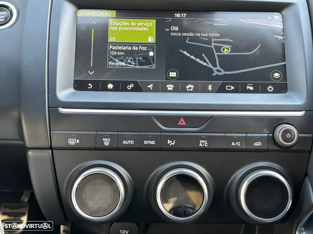 Jaguar E-Pace 2.0 i4D R-Dynamic S - 8