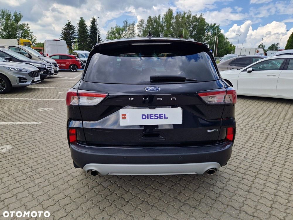 Ford Kuga 2.0 EcoBlue mHEV FWD Titanium - 11
