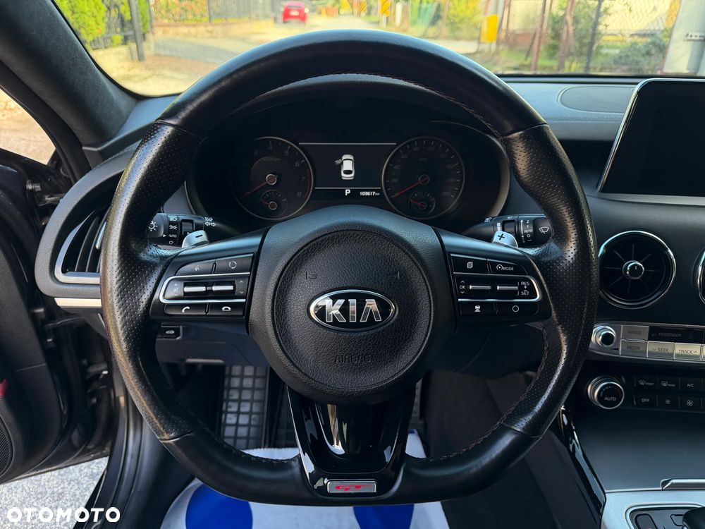 Kia Stinger 3.3 T-GDI V6 GT AWD - 23
