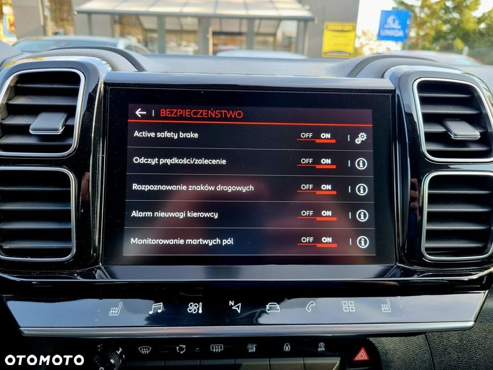 Citroën C5 Aircross 1.6 PureTech Live EAT8 - 23