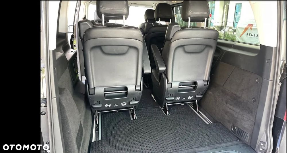 Mercedes-Benz Klasa V - 11