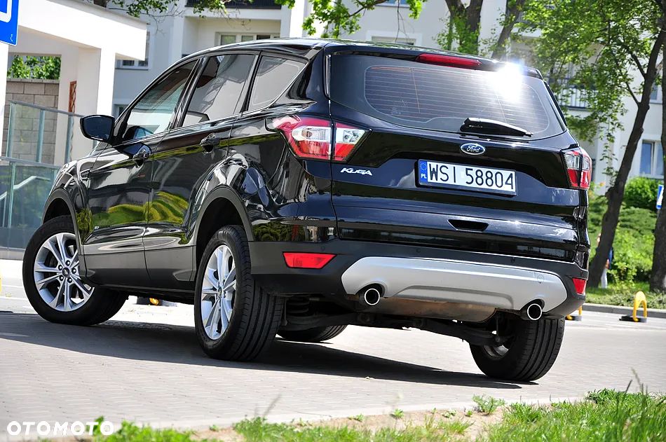 Ford Kuga - 10