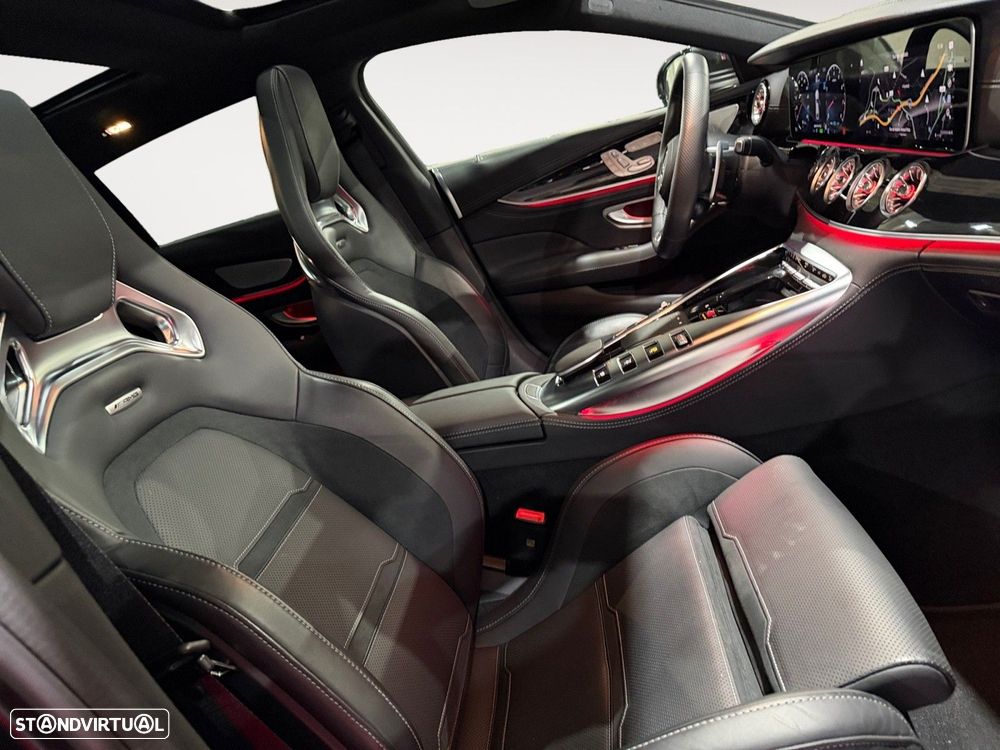 Mercedes-Benz AMG GT - 15