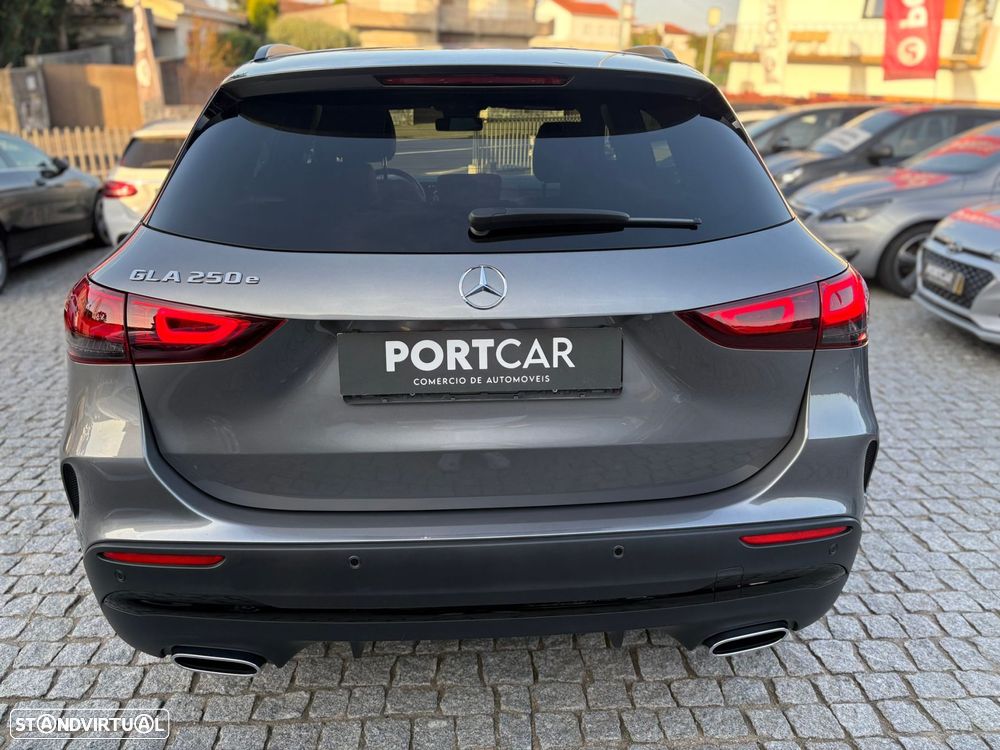 Mercedes-Benz GLA 250 e AMG Line - 5