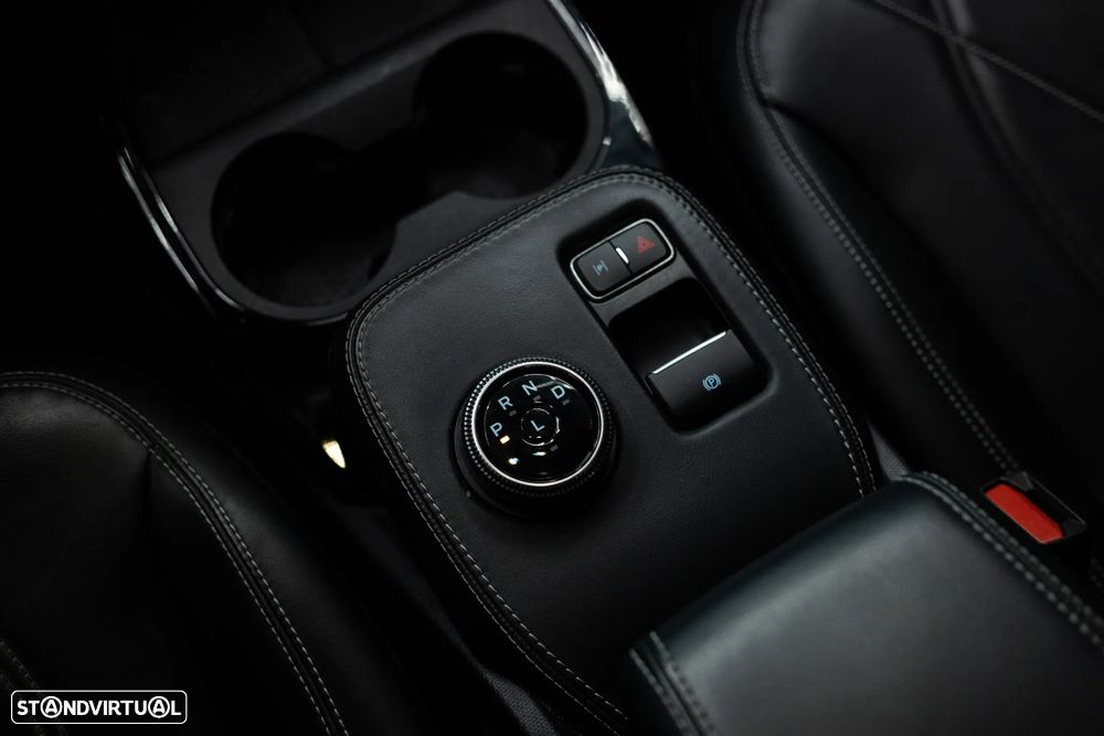 Ford Mustang Mach-E Standard - 23