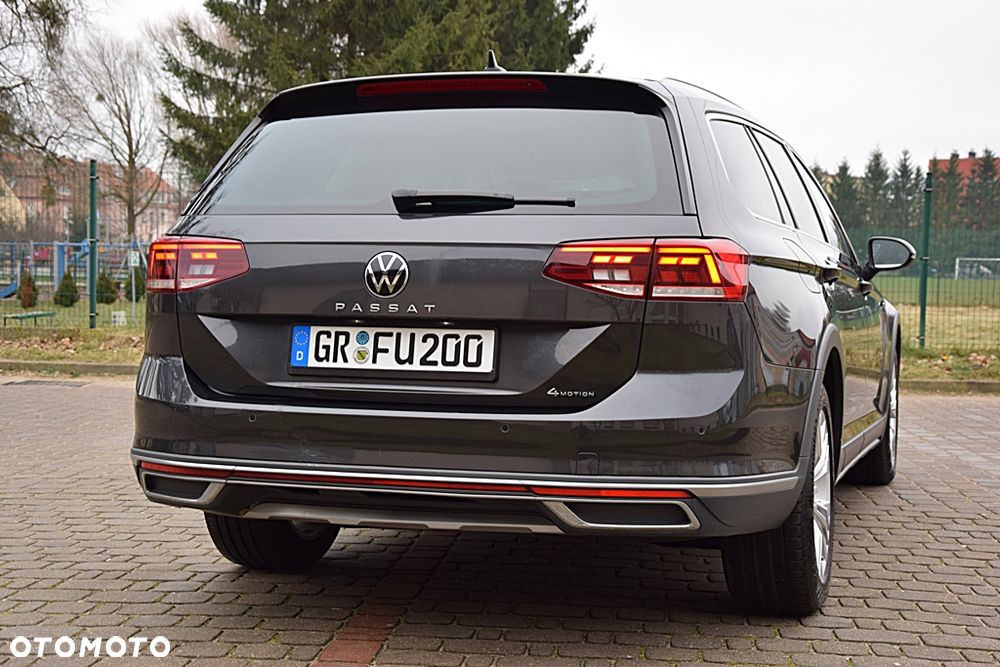 Volkswagen Passat Alltrack 2.0 TDI SCR DSG 4Motion - 4