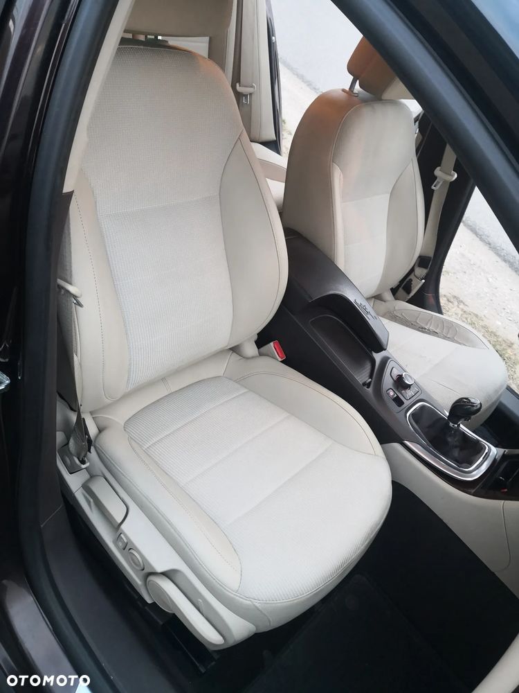 Opel Insignia 2.0 CDTI Cosmo - 12