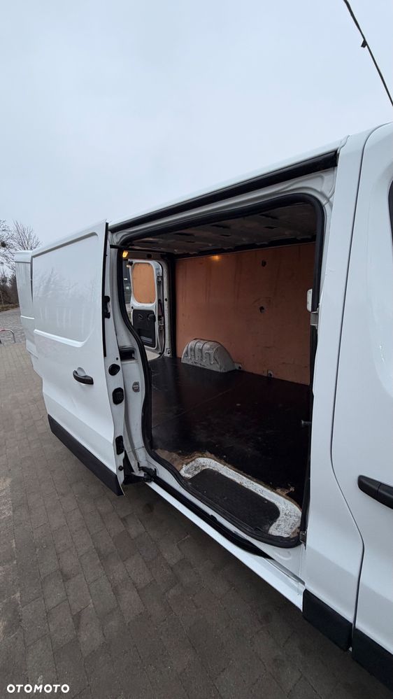 Renault Trafic - 10