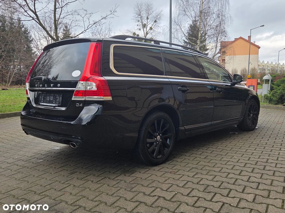 Volvo V70 D4 Geartronic Summum - 2