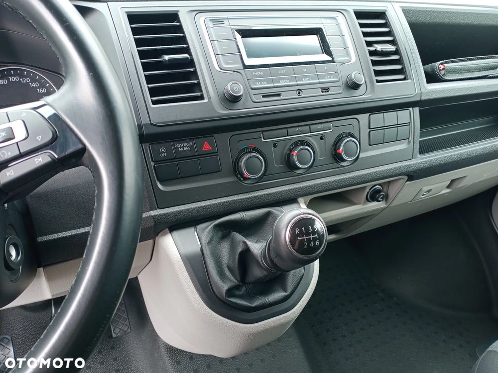 Volkswagen T6 150 KM BOGATA WERSJA - 10