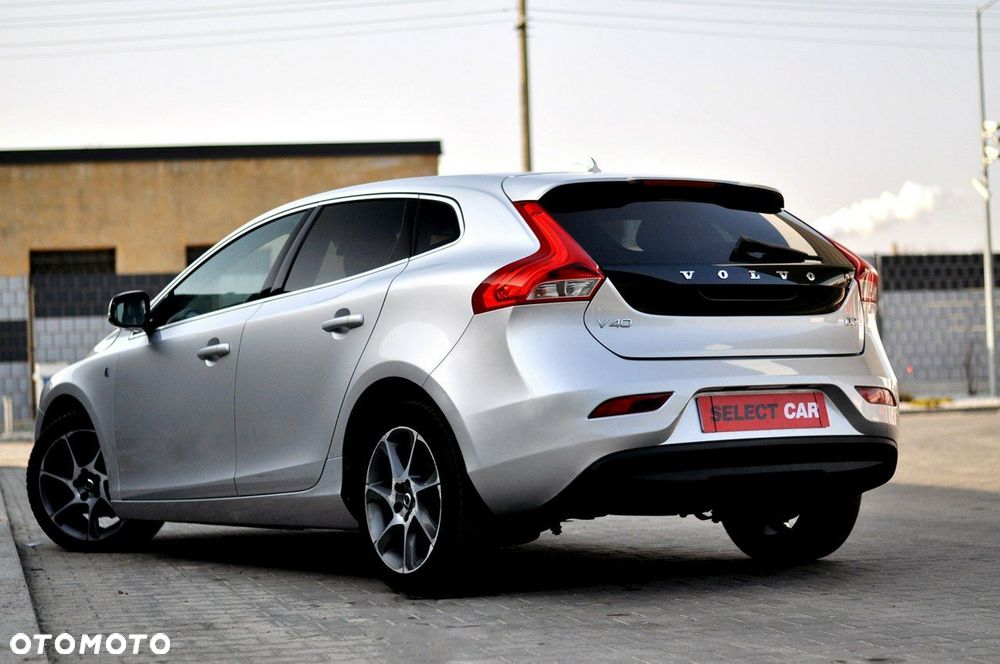 Volvo V40 D2 Drive-E Ocean Race - 10