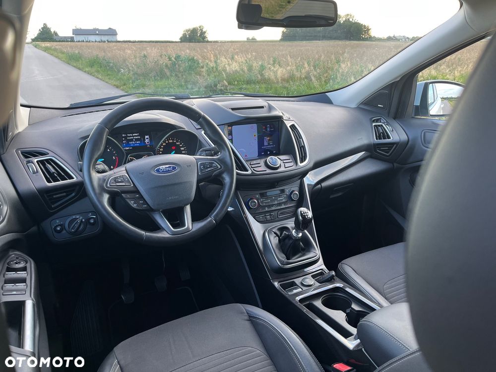 Ford Kuga 2.0 TDCi 4x4 Titanium - 16