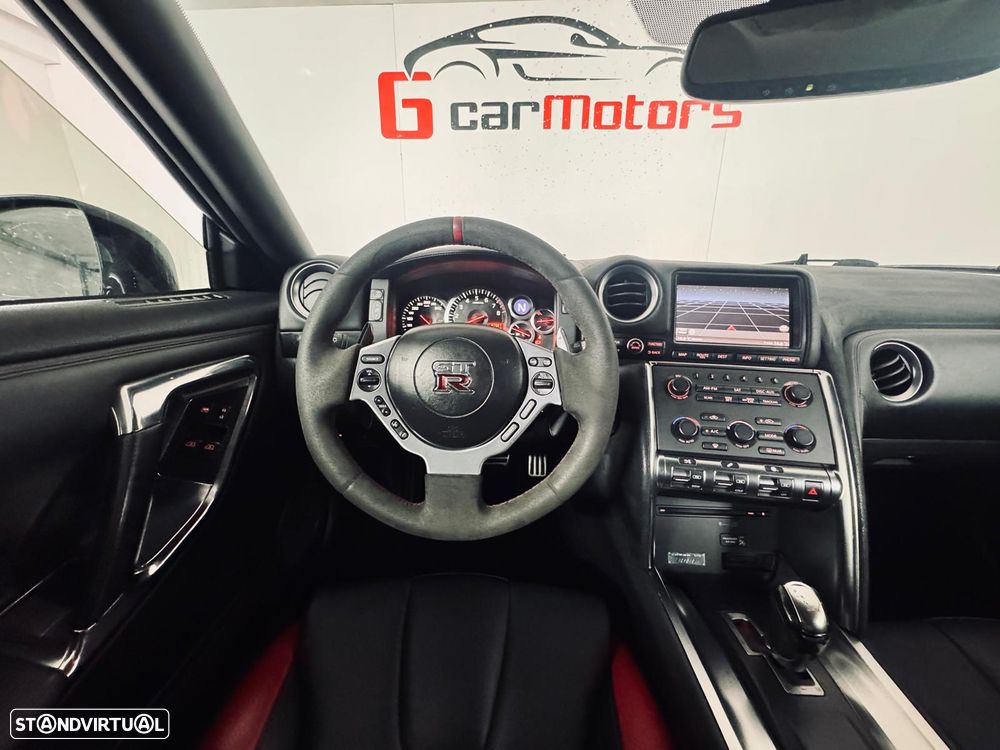 Nissan GT-R 3.8 V6 Black Edition - 15