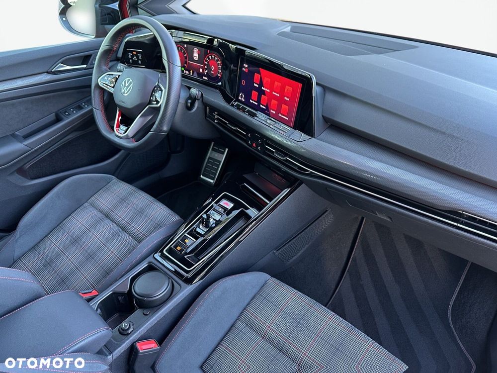 Volkswagen Golf 2.0 TSI GTI DSG - 16