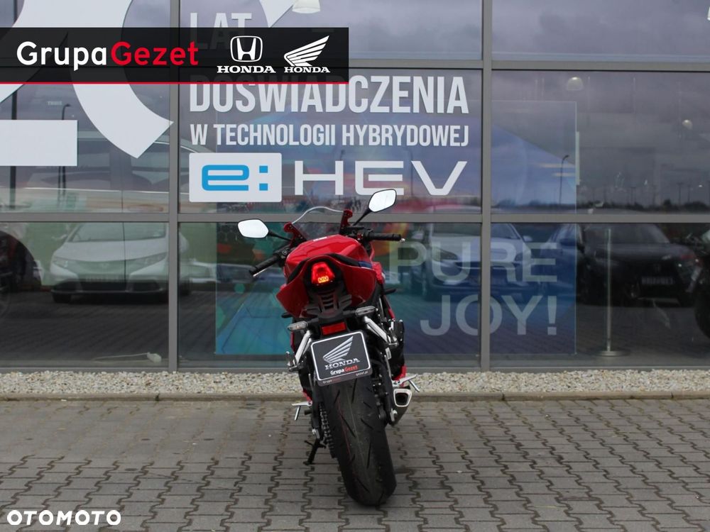 Honda CBR - 6