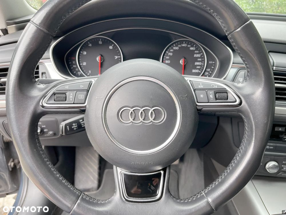 Audi A6 Avant - 14