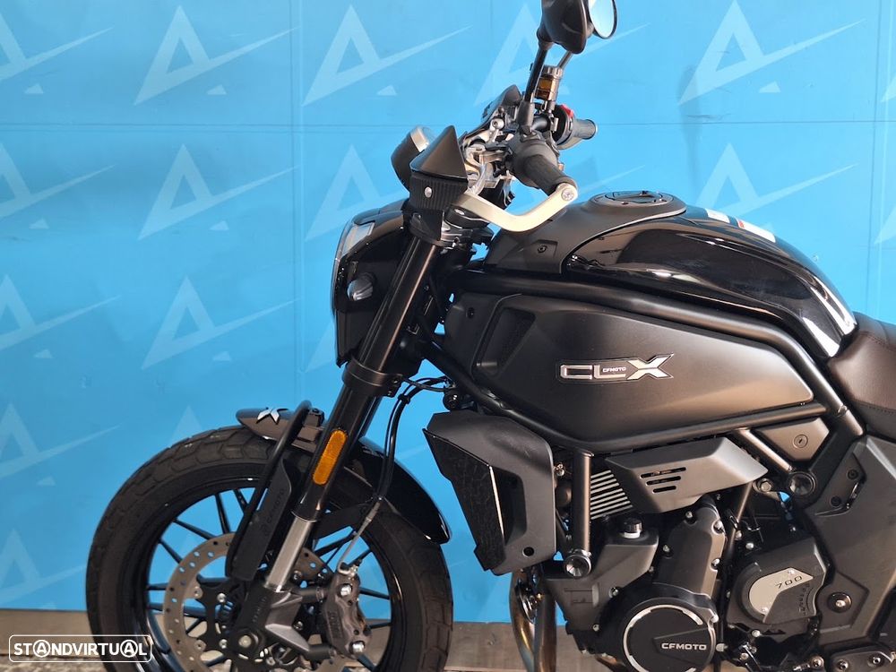 CF Moto 700CL-X Heritage - 6