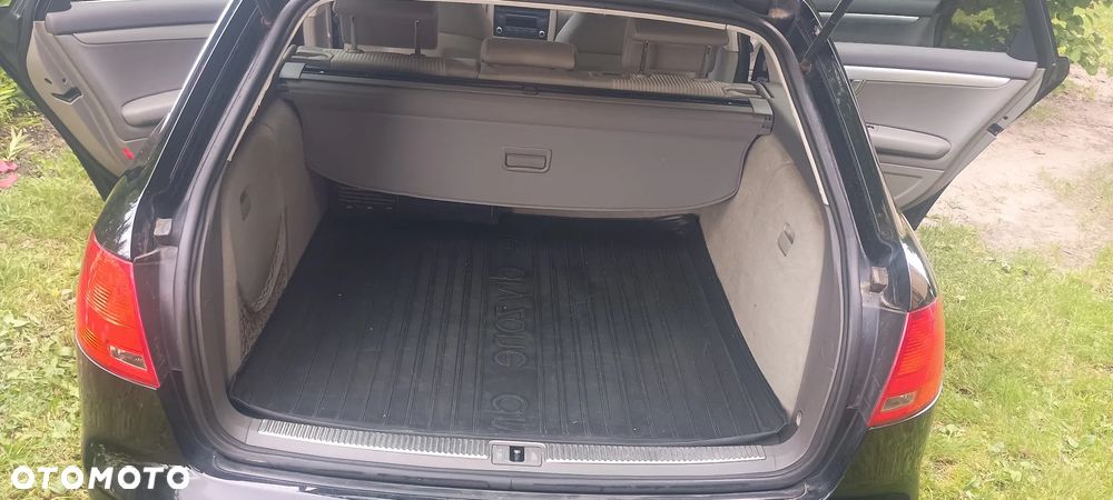 Audi A4 Avant 1.8 T - 9