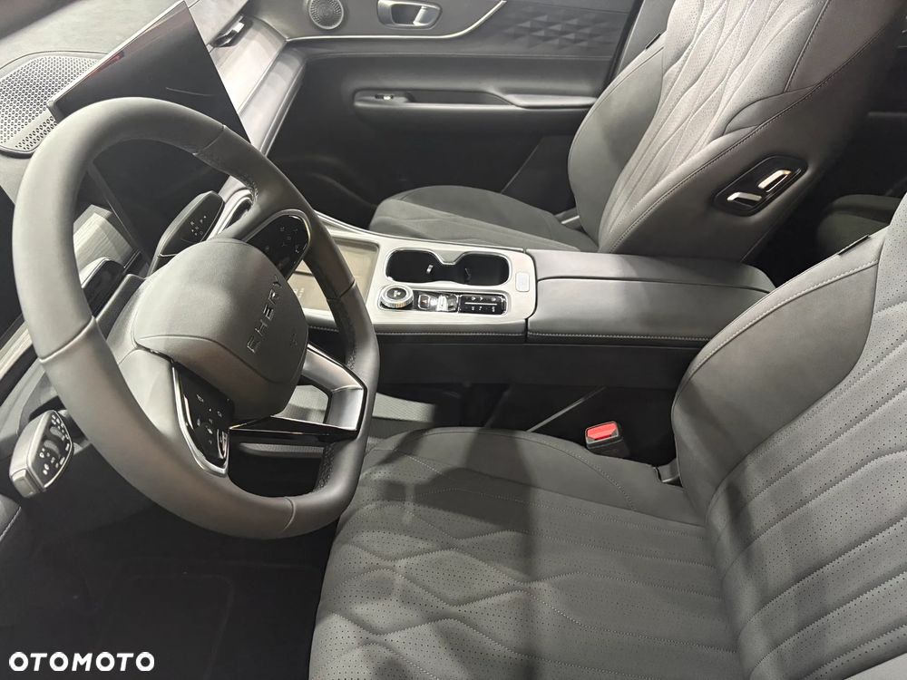 Chery Tiggo 8 - 4