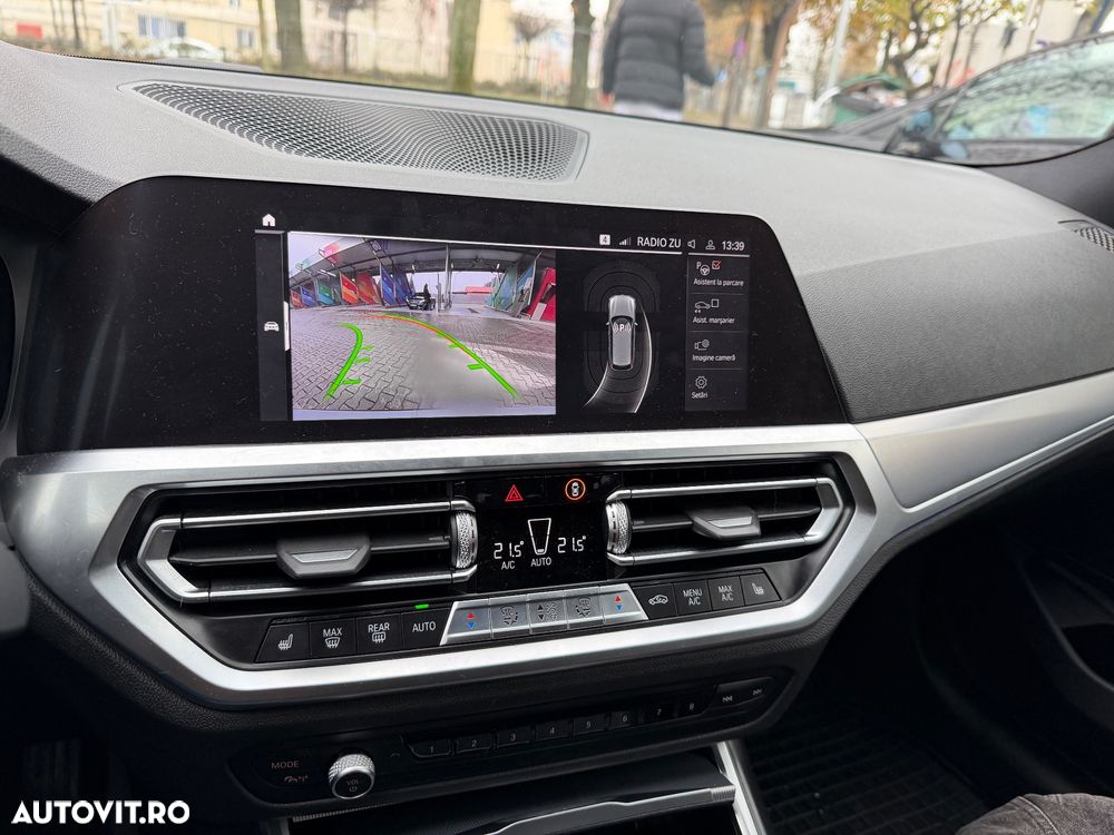 BMW Seria 3 320i AT - 16