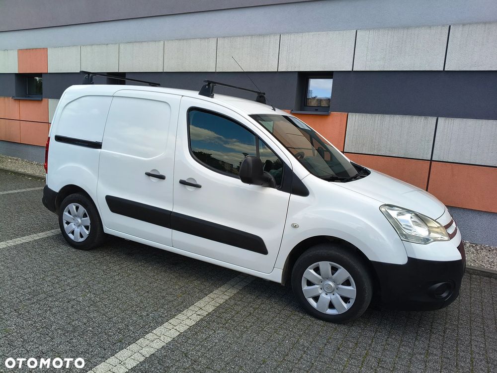 Citroën BERLINGO 1.6 HDI (90KM) 5-BIEGÓW (L1H1) KLIMA WEBASTO STAN IDEALNY 100% BEZWYPADKOWY SERWIS KM NIE MA RDZY - 1