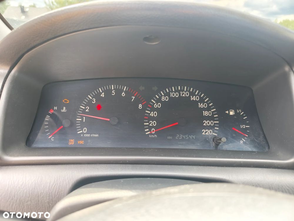 Toyota Corolla 1.6 VVT-i Sol - 13