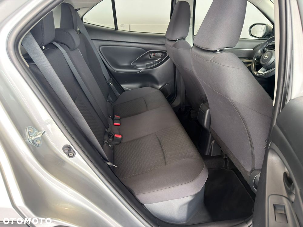 Toyota Yaris - 17