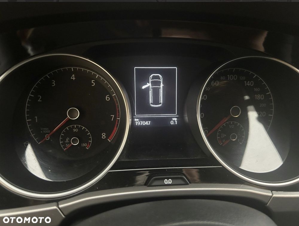 Volkswagen Touran 1.4 TSI BMT Highline DSG - 16