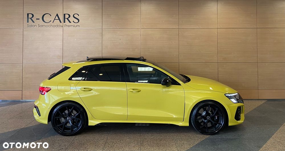 Audi RS3 Sportback - 2