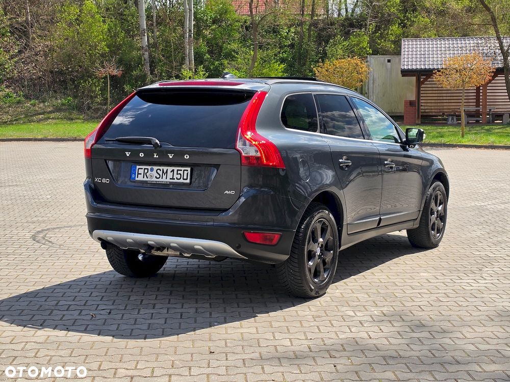 Volvo XC 60 D5 AWD Summum - 7