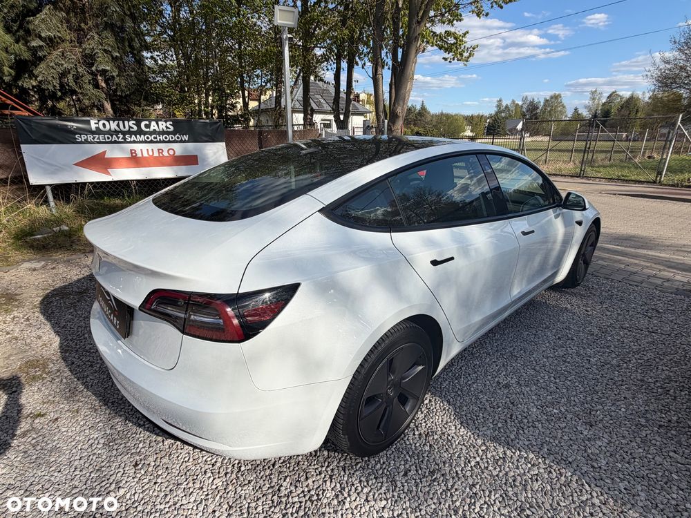 Tesla Model 3 RWD - 9