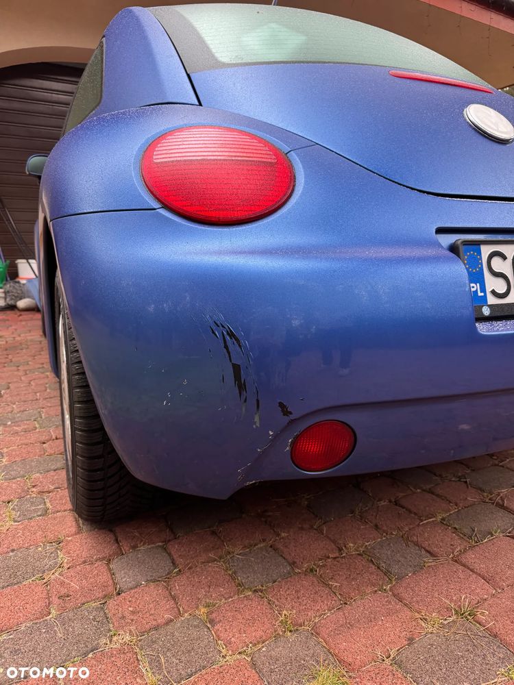 Volkswagen New Beetle - 10