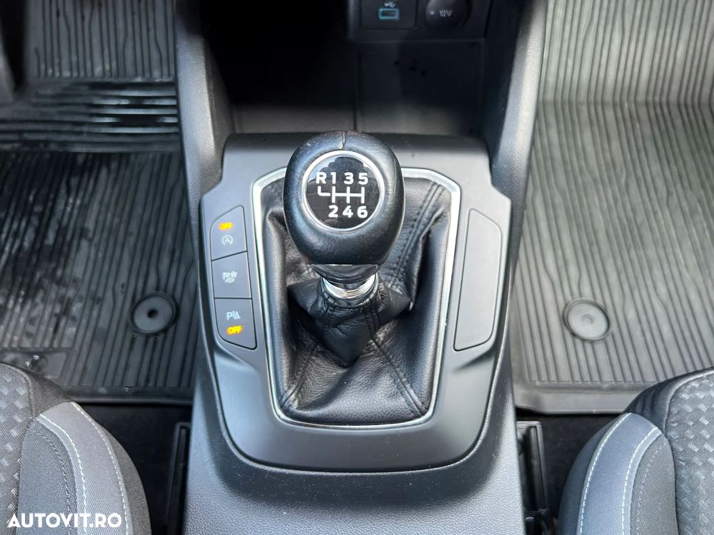 Ford Focus 1.5 EcoBlue Titanium Business - 19