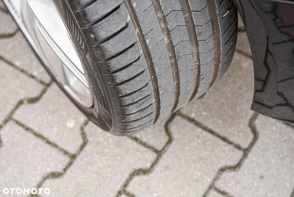 Audi A4 Avant 2.0 TDI DPF S line Sportpaket - 27