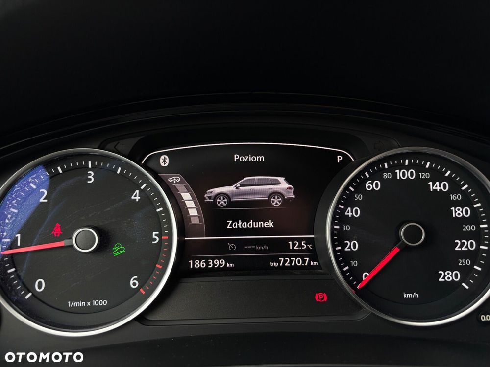 Volkswagen Touareg - 14