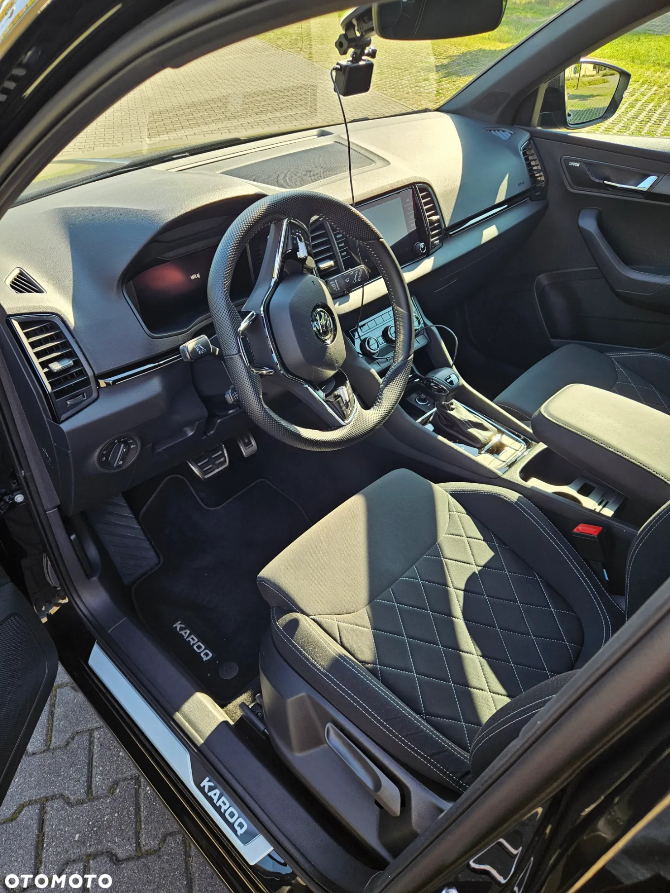 Skoda Karoq 1.5 TSI ACT 4x2 Sportline DSG - 11