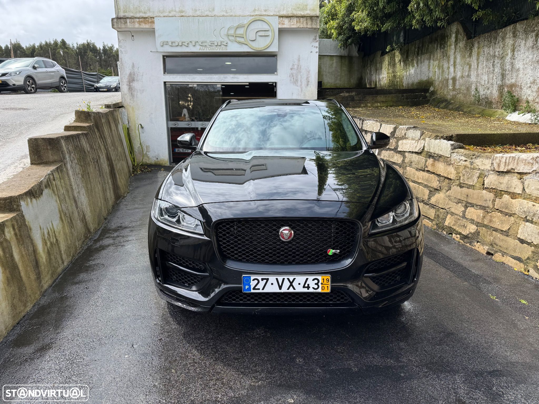 Jaguar F-Pace 2.0 i4D R-Sport AWD Aut. - 1