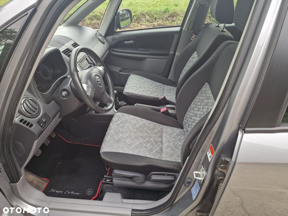 Suzuki SX4 2.0 DDiS 4x4 Limited - 10