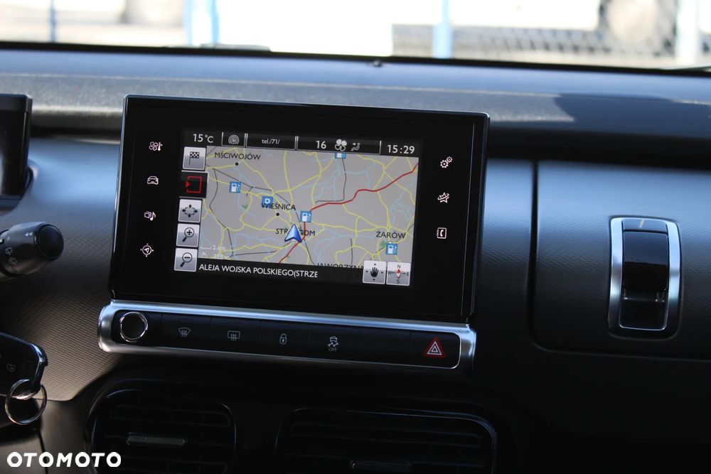 Citroën C4 Cactus - 17