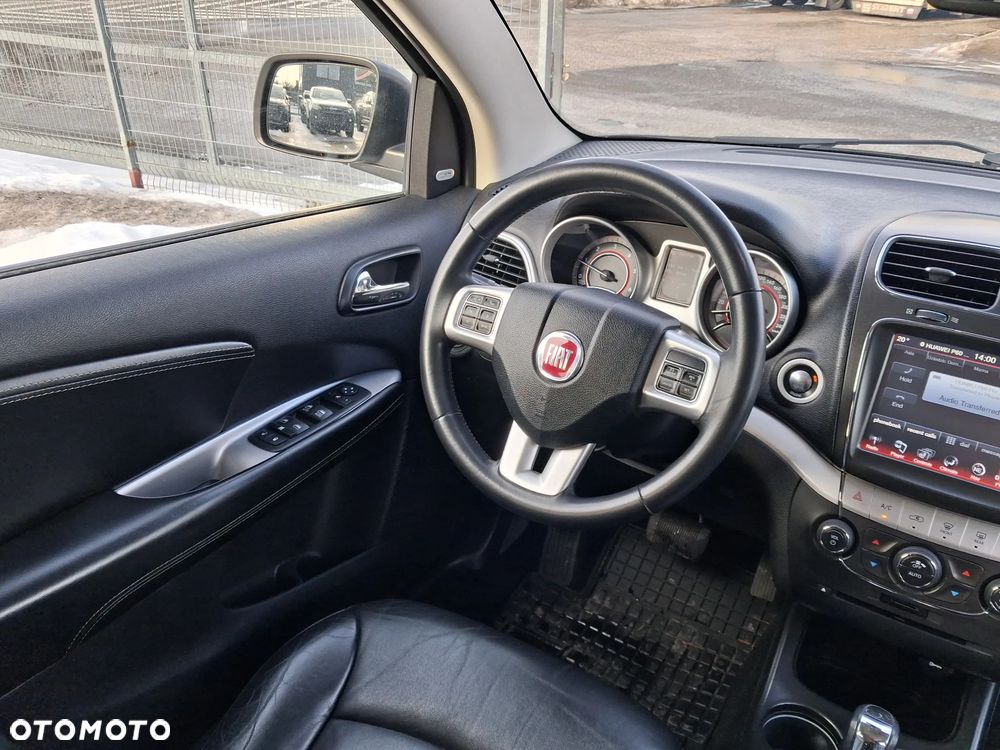 Fiat Freemont 2.0 Multijet Lounge AWD - 30