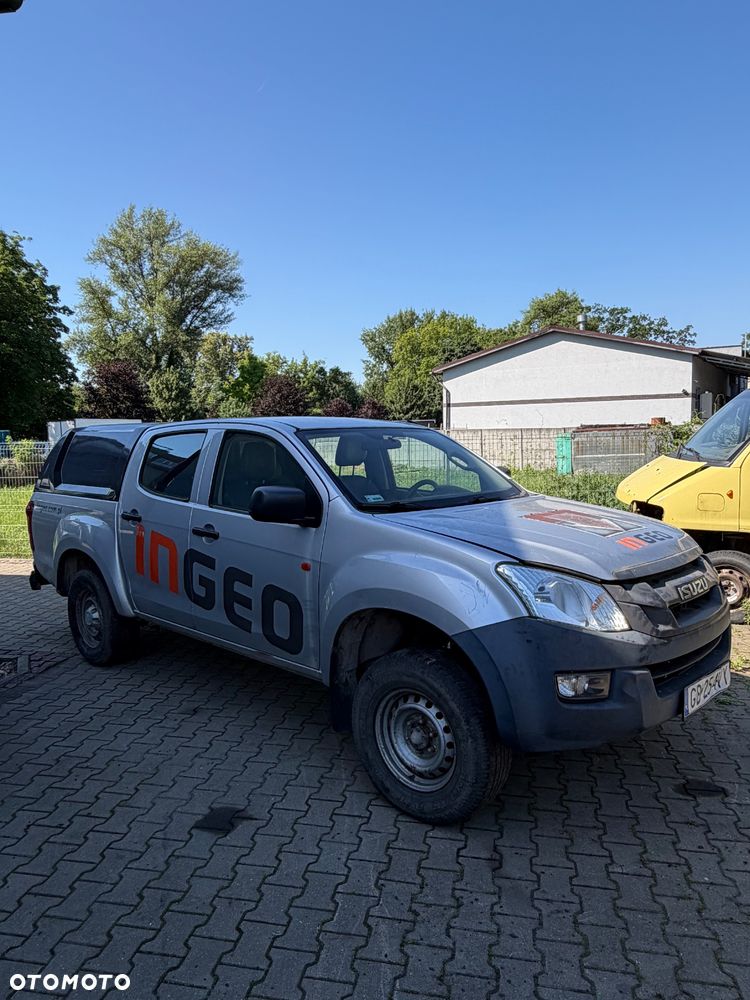 Isuzu D-Max 2.5 DC L - 1