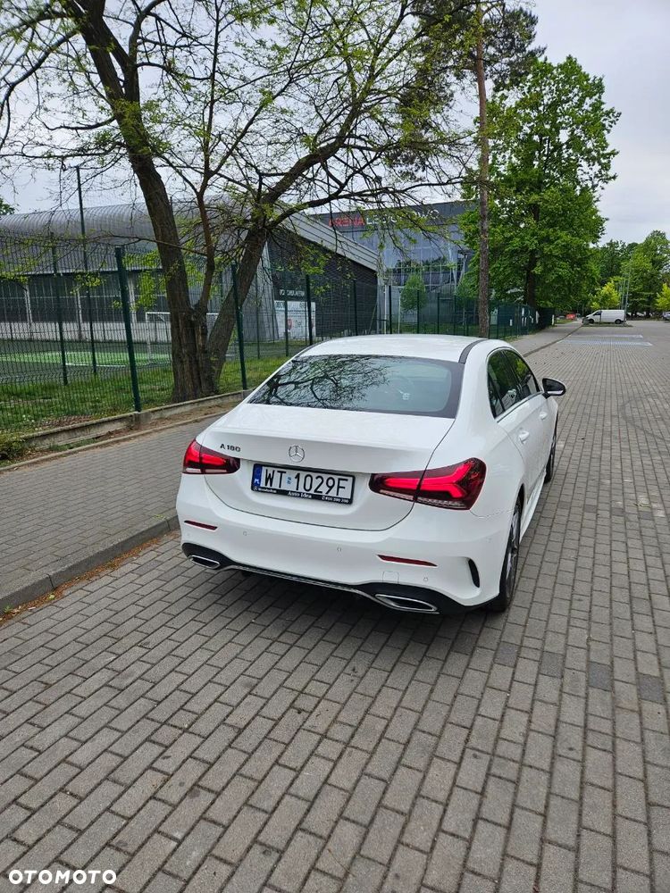 Mercedes-Benz Klasa A 180 AMG Line 7G-DCT - 7