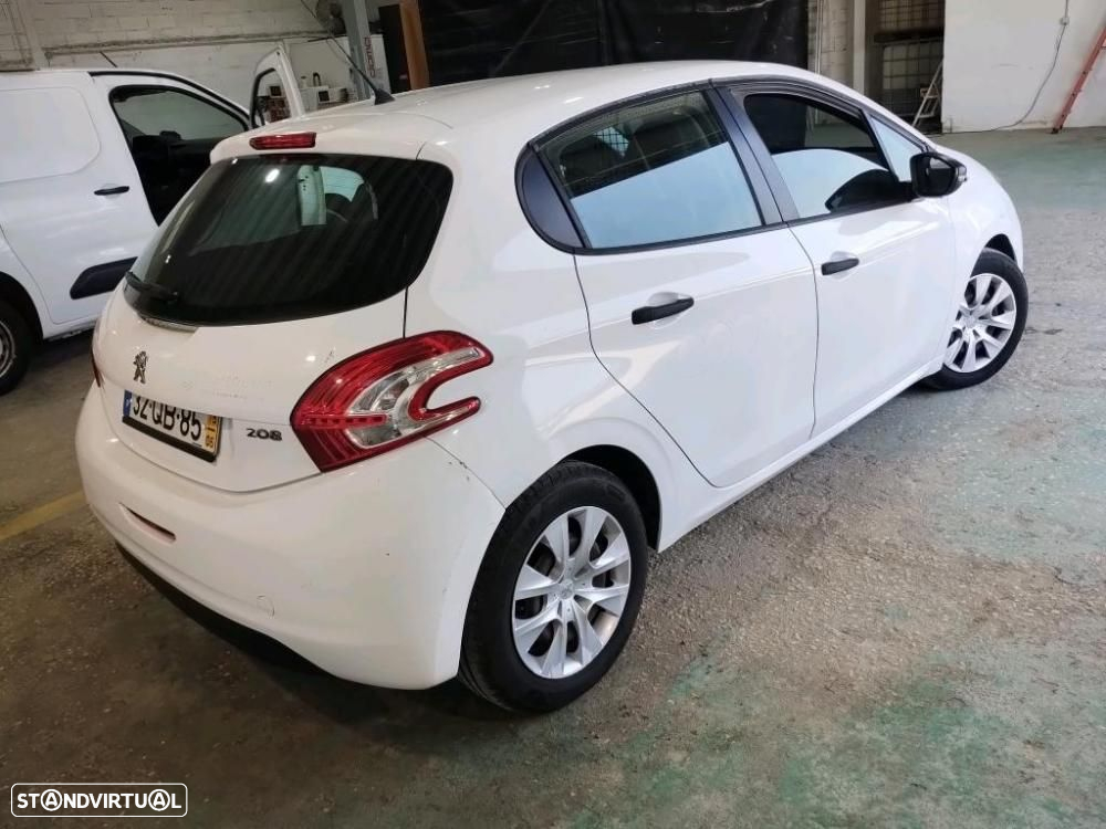 Peugeot 208  VAN - 4