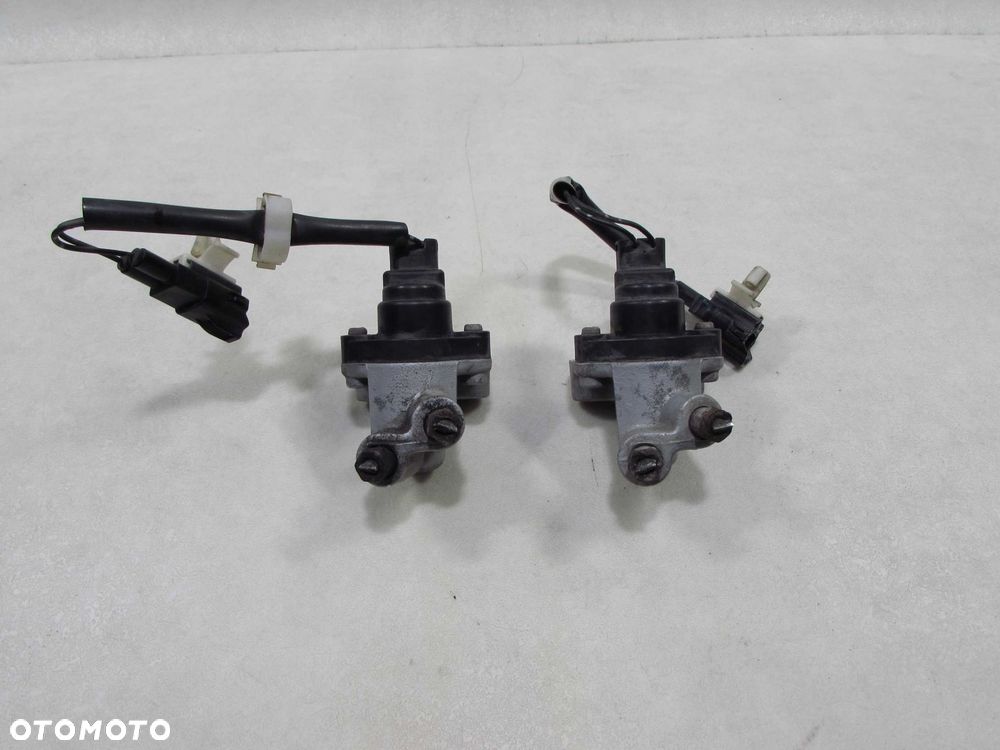 MITSUBISHI CANTER FUSO 7C15 3.0 E6 17R ZAWOR CZUJNIK ROZDZIELACZ KOREKTOR SILY HAMOWANIA - 1