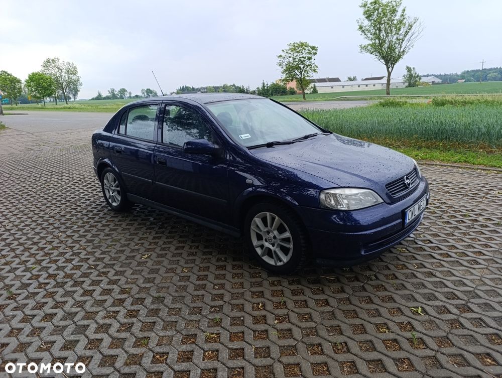 Opel Astra - 8